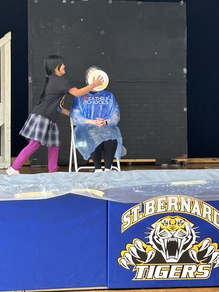 St Bernard School tweet media