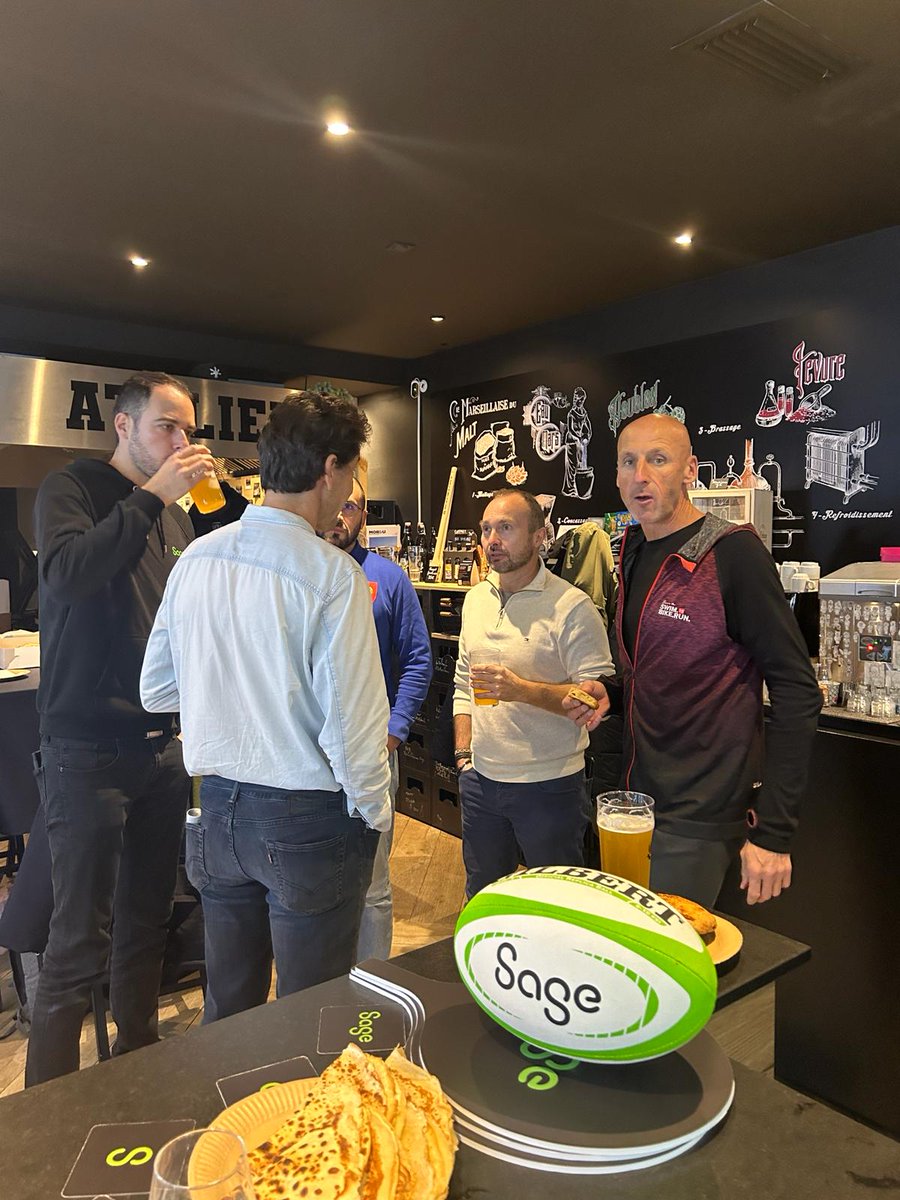 SageFrance's tweet photo. 🏆 Coup d'envoi des @SixNations_FR au Vélodrome pour Le XV de France face à l'Irlande en ouverture de Tournoi #FRAIRE 🏈 C'est un plaisir de vivre le sport à travers ce partenariat et une fierté d'être accompagnés par nos clients et nos partenaires  !
 #SageRugby #SageInsights https://t.co/DApPBmhaqM