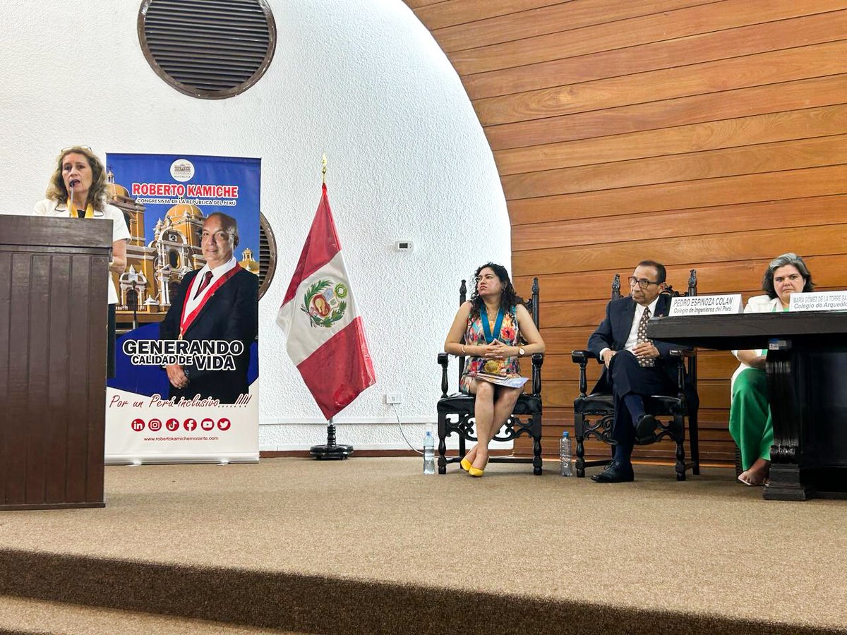 cap_cn's tweet photo. El día de hoy se realizó el "Foro: Por un Perú Inclusivo" en el Congreso de la República. El evento contó con la participación de la Decana Nacional, Arq. Lourdes Giusti y se desarrolló en el auditorio José Faustino Sánchez Carrión. https://t.co/fkGuxq5Beq