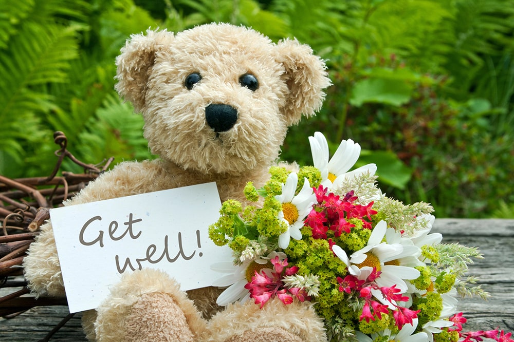 UniqueGiftCards's tweet photo. Uplift someone's spirits with our top 10 Get Well Soon gift card ideas! 🎈💌💐

Discover thoughtful and unique ways to show you care. Perfect for friends and family. 💖🎁 

Dive in ➡️ https://t.co/frtheahnpS

#UniqueGiftCards #GetWellSoon #GiftIdeas #SpreadKindness #Healing https://t.co/ELS38bCbBu