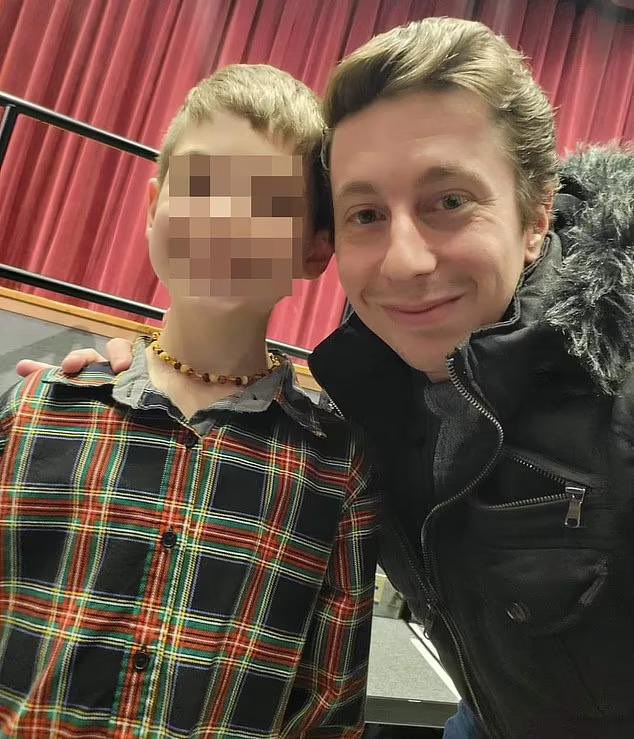 libsoftiktok's tweet image. NY court ruled a father can’t stop his eight-year-old son from taking puberty blockers to begin his transition to a girl.

The father claims the boy’s mother pushed their son into transitioning and began dressing his son in girl’s clothes when he was 3.

He found out his son was…