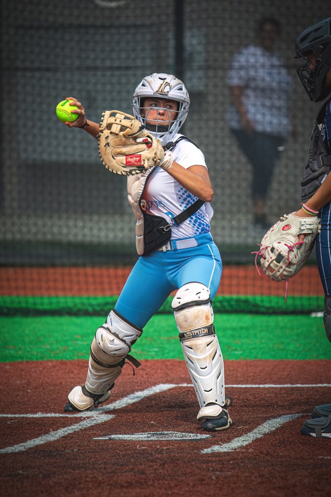 Hey Sophia Frye <a href="/SophiaFrye2025/">Sophia Frye 2025</a> &amp; Dani Crum <a href="/CrumDani/">Dani Crum</a> did somebody say it’s National Catchers Day?!?!