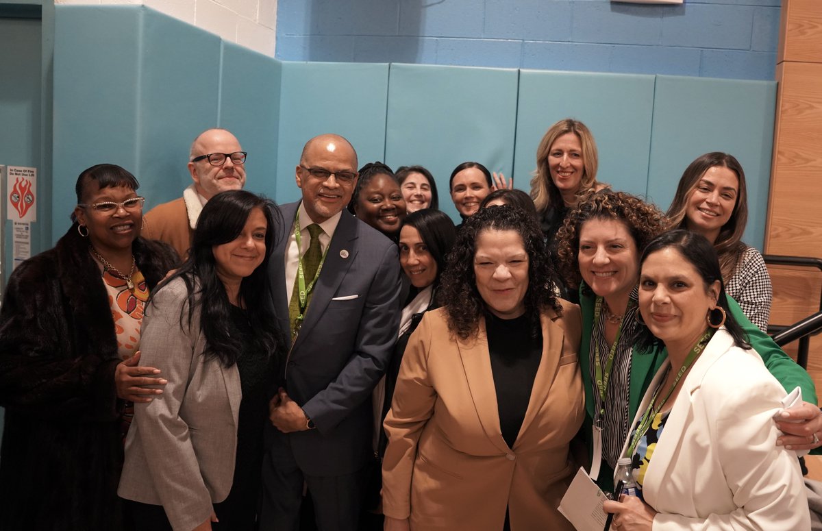 NYCSchools's tweet image. The success of ALL our students is critical to our city&apos;s future.
 
With &quot;Reimagining Special Education&quot;, created by our Special Education Advisory Council, we&apos;re expanding support for high-quality education in a more inclusive school system.
 
on.nyc.gov/3UnW1QE