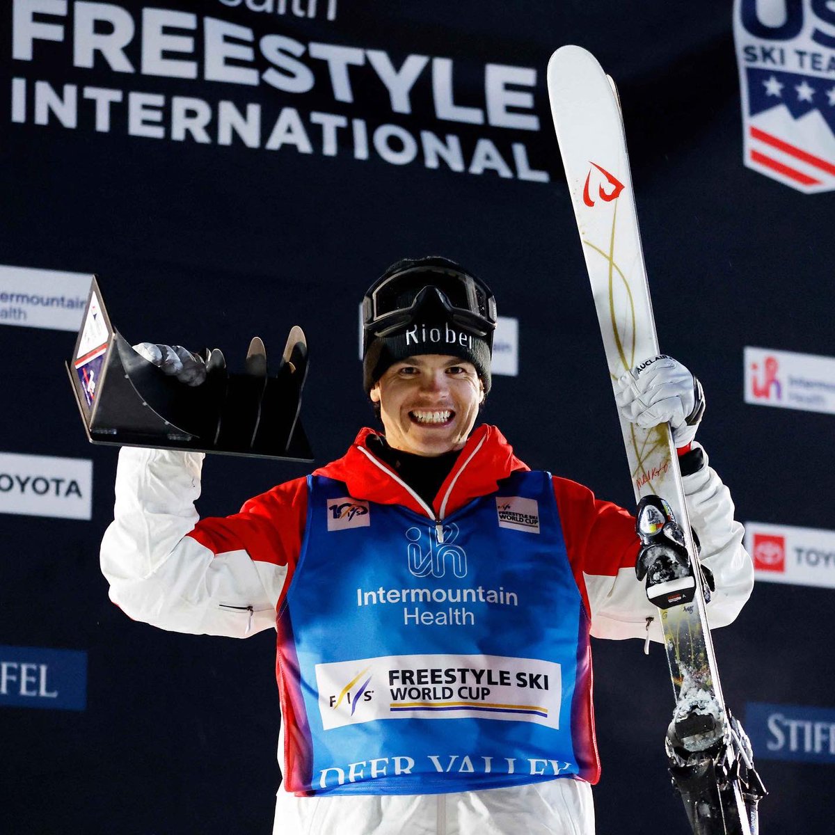 I DID IT!!! 87x World Cup winner🥇 and to do it in @deervalleyresort makes this milestone extra special! I can’t put into words that I am now the men with the most wins in FIS history! THANK YOU to everyone contributing to my success since I start skiing moguls at 8 years old🙏🏼