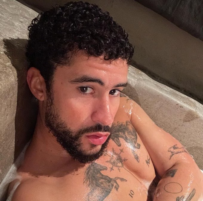 Sexy Bad Bunny https://t.co/DRNYvDH4KH<a href="/tag/lilfizz"class="tags"><span>#lilfizz</span></a>