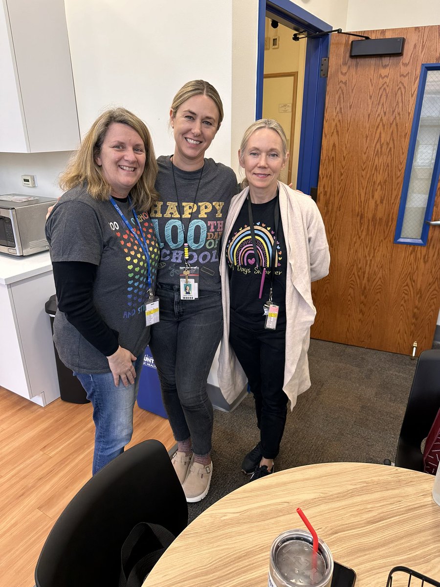 Dr. Nisha Patel (@claytonsupt) on Twitter photo Pizza with Patel at Meramec Elementary today! Thank you for the great conversation and for all that you do!#claytonexperience <a href="/MER_Principal/">Patrick Fisher</a> Pizza with Patel at Meramec Elementary today! Thank you for the great conversation and for all that you do!#claytonexperience <a href="/MER_Principal/">Patrick Fisher</a>