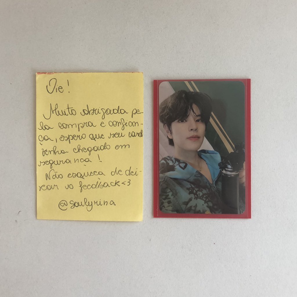 collectpup's tweet photo. 💌 @soulyrina 

feedback positivo pela venda desse card do minnie ! chegou direitinho, muito bem embalado e cheio de brindes, muito obrigada 🤍 https://t.co/RmLFr82Xg9