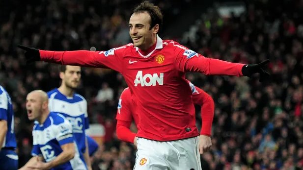 premlgeplayers's tweet photo. =2347. Dimitar BERBATOV

Striker - 30.01.81 - BUL (78/48)

Prem Debut:
19/08/2006 (Bolton Wanderers vs. TOTTENHAM HOTSPUR, L 2-0)

Prem Clubs: 
Tottenham Hotspur (06-08), Manchester United (08-12), Fulham (12-14)

Prem Apps: 229
Prem Goals: 94

Prem Champion:
2008/09
2010/11 https://t.co/IwUH562fMd