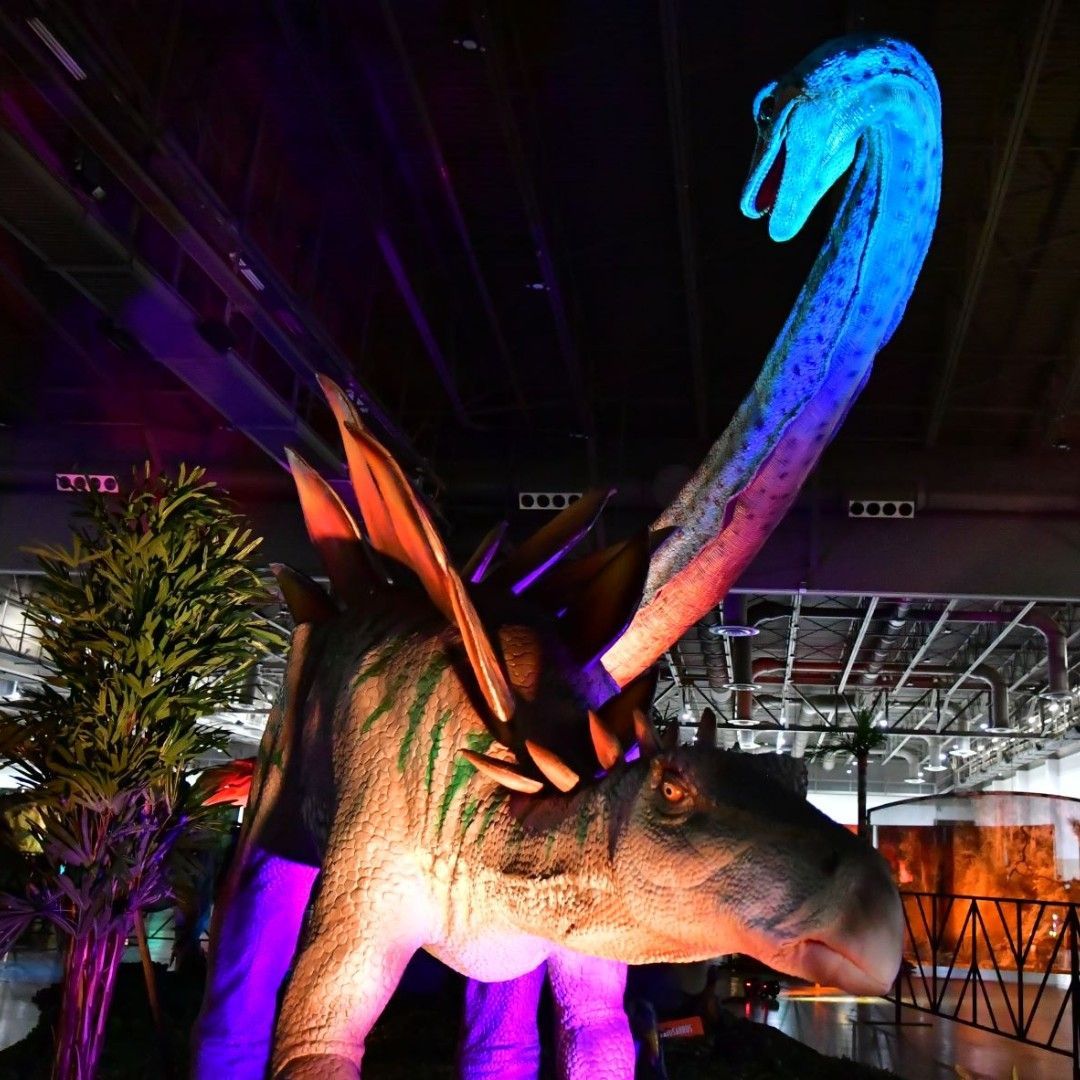 @Jurassic_Quest is ROARING into Des Moines next week 🦖 Don't miss out on this one-of-a-kind experience! 🦕 Take your family to see life-sized dinosaurs, incredible fossils, walking dino rides, and so much more! #IowaEventsCenter Get your tickets here ➡️ buff.ly/3SIV5oM