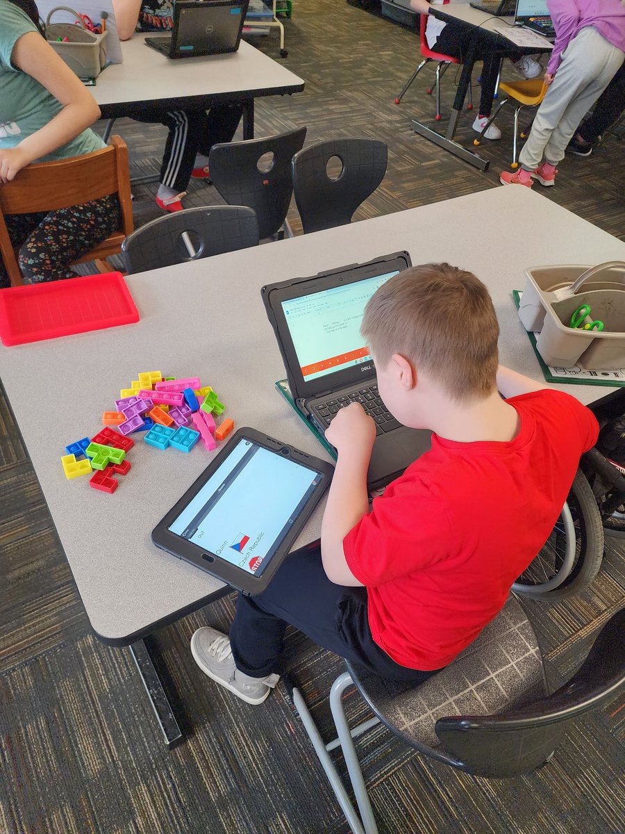 JamieWithering2's tweet photo. Great way to end the week! Students using assitive technology tools to create individual stories. ❤️ I love my job! #PatinsIcam @jclambert33 @GreenwoodSupt @behenry76 https://t.co/NdTrrHW1IE