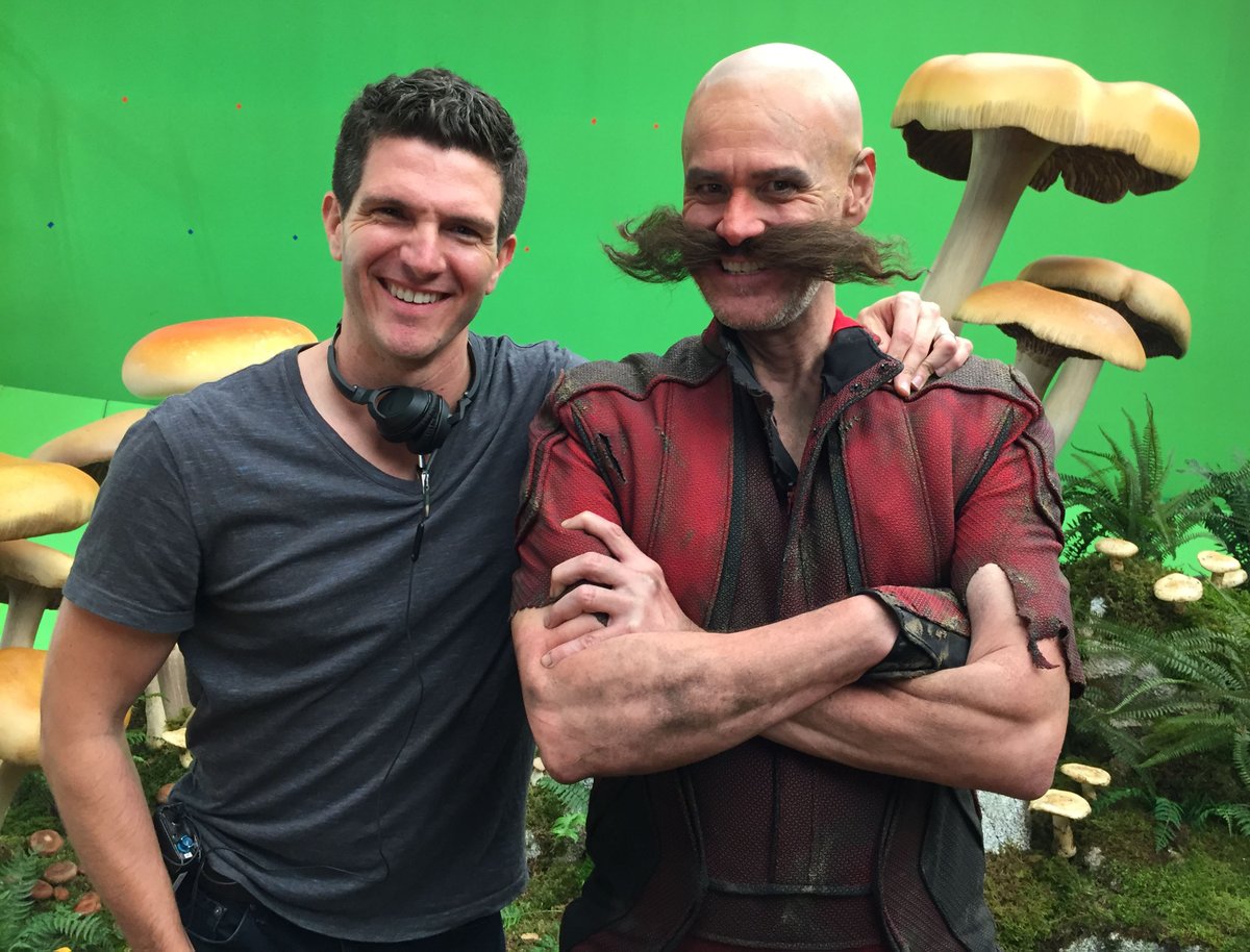 fowltown's tweet photo. Love this man. Welcome back.
p.s. I need to buy some new shirts.
#SonicMovie3 https://t.co/TDmre9oPYc