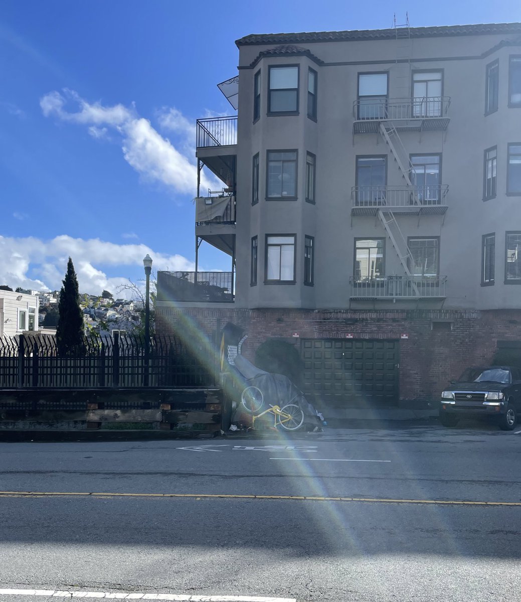 Scott_Pluta's tweet photo. @SFPD  stolen Google campus bike in S.F./Castro https://t.co/PeGvBt9WQ7