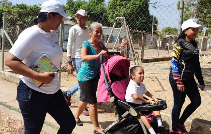 Hoy #02Feb En nombre del presidente <a href="/NicolasMaduro/">Nicolás Maduro</a> en aras de garantizar la protección social a nuestras  personas con discapacidad se realizó abordaje comunitario en la comunidad "José Wilfredo Rodríguez 1", municipio San Fernando, Edo Apure.

#25AnosJuntoAlPueblo