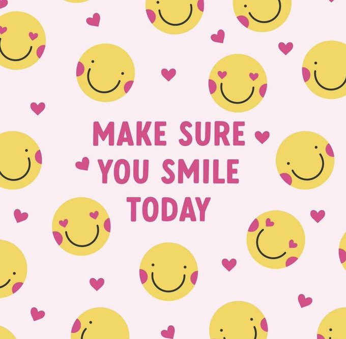 Have a fantastic weekend 😘 I'm going to be ✅ONLINE✅ in about 2 hours ⏰ https://t.co/UnyTcUL821