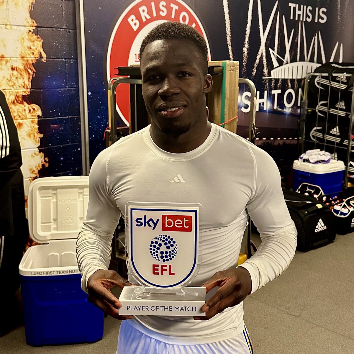 Leeds United tweet media