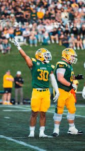 AlexPoitevien's tweet photo. #agtg After a great visit with @UACoachMorris I am excited to announce, I have received my 4th official u sports offer to attend the university of Alberta. https://t.co/cPy8bE6HFl