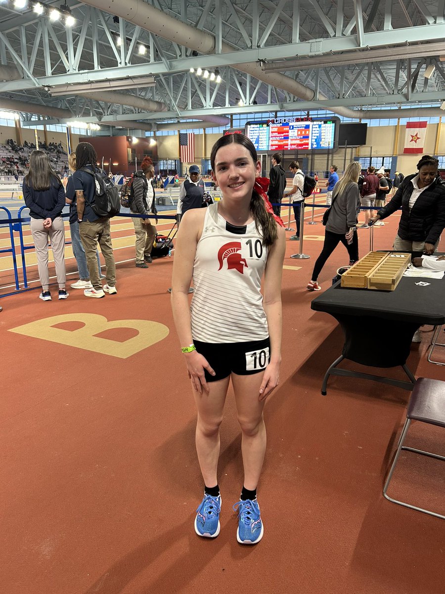 Congratulations to Mallary Little for finishing top ten in the girls indoor state 6a 3200.