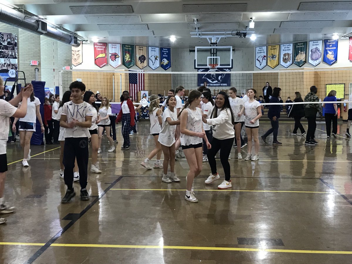 qrcougars's tweet photo. …and the 8th grade won! Fr Louis is a fan favorite. Thanks teachers, Fr. Louis, and alum/seminarian Josh Jones for playing today. #QRPride https://t.co/nroEdDvQgn