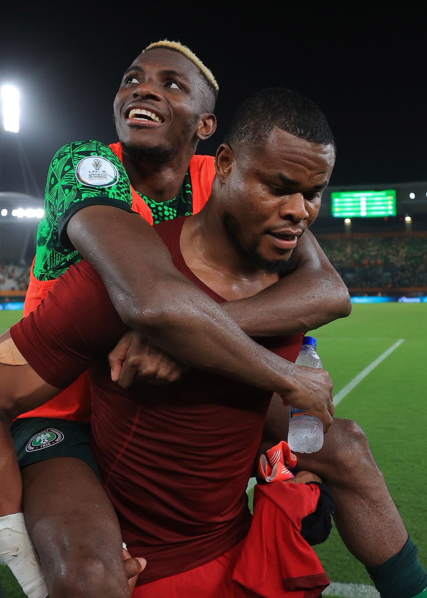 🇳🇬 That’s what brothers do, hold each other up! 🔝🤝

#TotalEnergiesAFCON2023