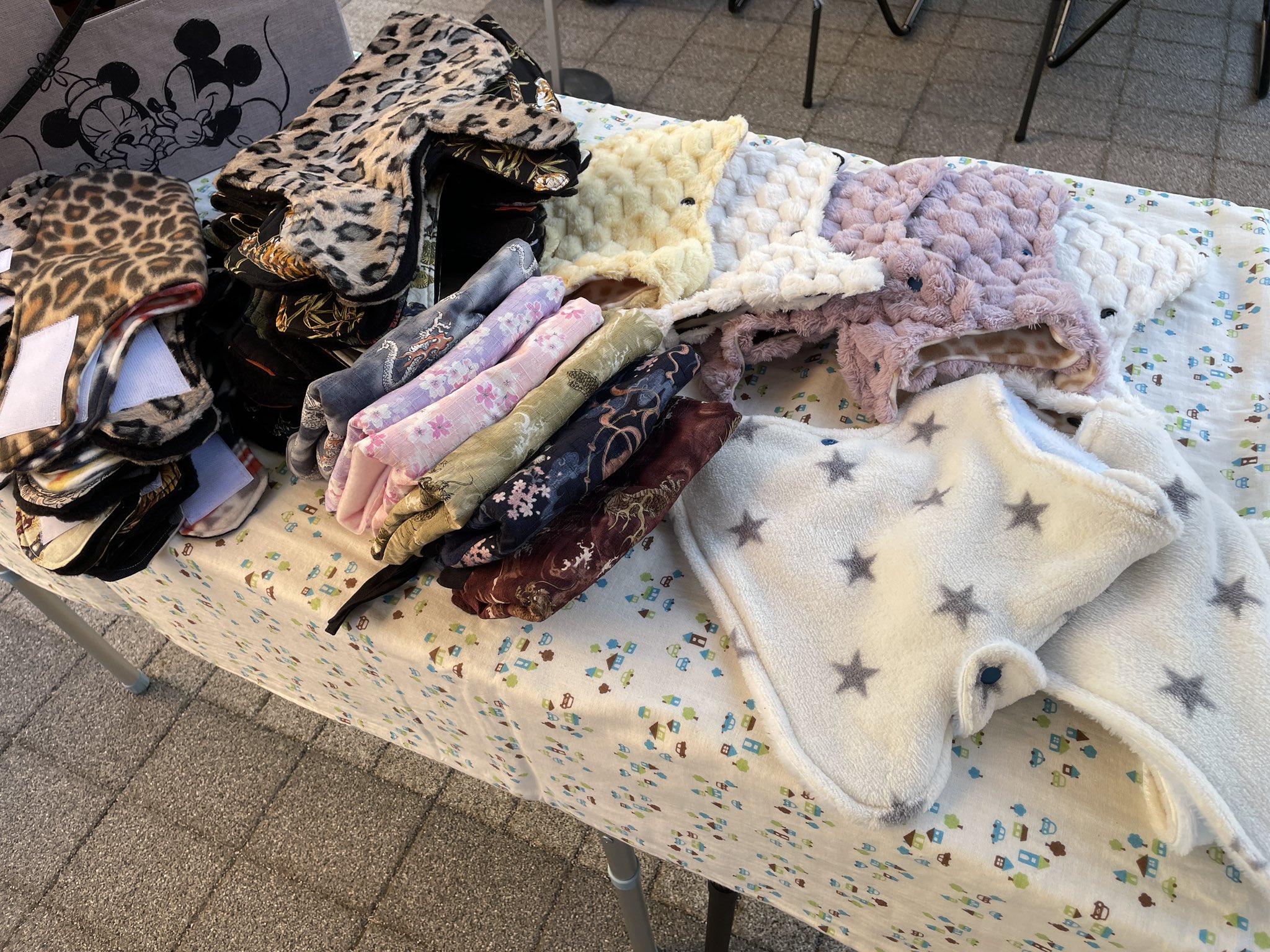 No.401・402 犬服ハンドメイド　バックオープンワンピース No.401・402 犬服ハンドメイド バックオープンワンピース - メルカリ