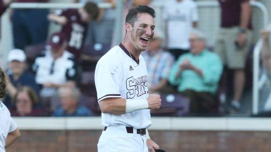 Hail State Stool tweet media