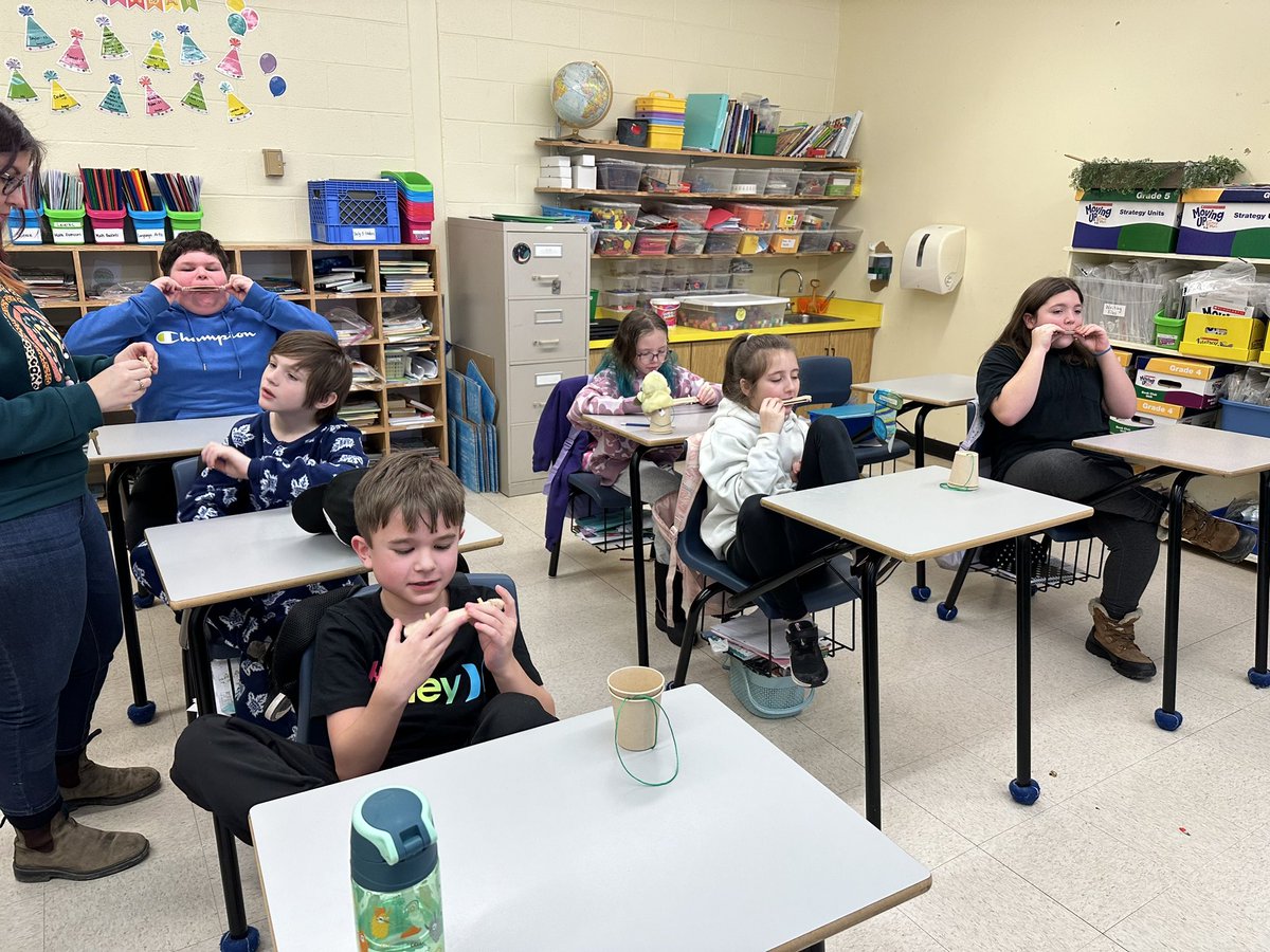 Ms. Mitchell tweet media