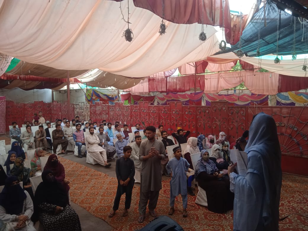 SymaNadeem_IPP's tweet photo. آئی پی پی خواتین ونگ سندھ کی صدر
 صائمہ ندیم اور کراچی کے جنرل سیکری رضوان خان امیدوار پی ایس ١٠٣ نے الیکشن کے حوالے سے ٹریننگ دی .
 لیبر ونگ کے صدر اقبال شاہ صاحب نہ دونو کا شکریہ ادا کیا اور ونگ سے تعارف کروایا۔ https://t.co/EobhR9EG97