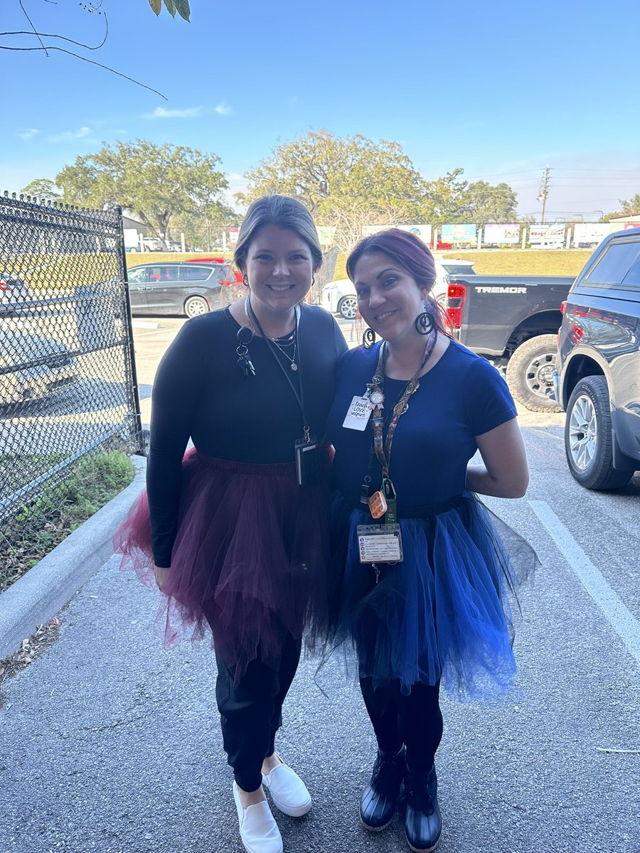 EmalixInfante's tweet photo. Tutu 2/2 Day @IvyHawn with one of my teammates from 5th and the 4th grade team and my once partner, Kathy Manning! 

I enjoy collaborating with these ladies. 😊🙏🥰

@IvyHawnSuhr @PrycelessAP https://t.co/6nxSr6JBQL