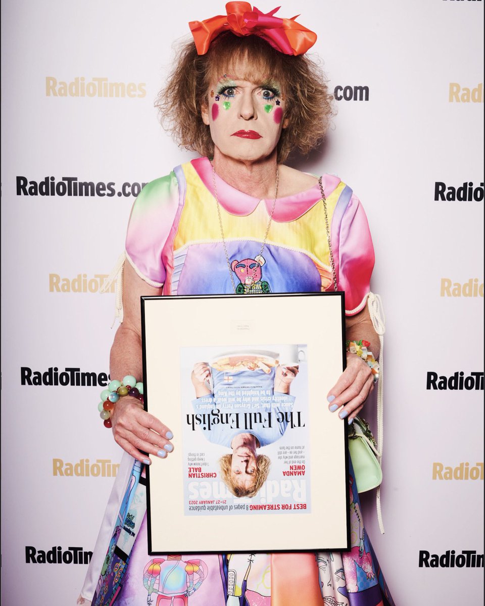 @alanmeasles clearly delighted to receive the @radiotimes cover I designed at this year’s RT Covers Party earlier this week.
Full coverage in next week’s issue!
Photo: @rayburmiston 
#RadioTimes #CoversParty #GraysonPerry #ArtClub #TheFullEnglish