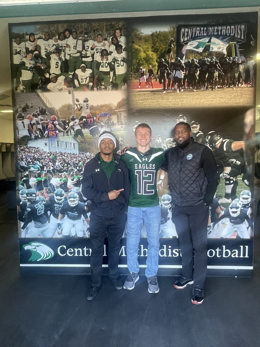 Jordan Hall (@jordan_hall712) on Twitter photo Thank you <a href="/_CoachAug/">Keith Willis-Auger</a>, <a href="/coach_lakes/">Tevin Lakes Sr M.S.</a>, and <a href="/CoachDaveBrown/">Dave Brown</a> for the great visit today <a href="/cmueaglesFB/">Central Methodist Football</a>! I really enjoyed the day and appreciate your time! #RiseAbove Thank you <a href="/_CoachAug/">Keith Willis-Auger</a>, <a href="/coach_lakes/">Tevin Lakes Sr M.S.</a>, and <a href="/CoachDaveBrown/">Dave Brown</a> for the great visit today <a href="/cmueaglesFB/">Central Methodist Football</a>! I really enjoyed the day and appreciate your time! #RiseAbove