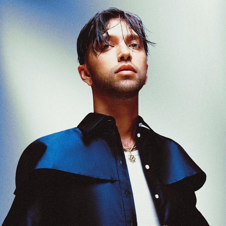 🚨 BHAVI ANUNCIA QUE BESAME REMIX VA A SALIR 🚨