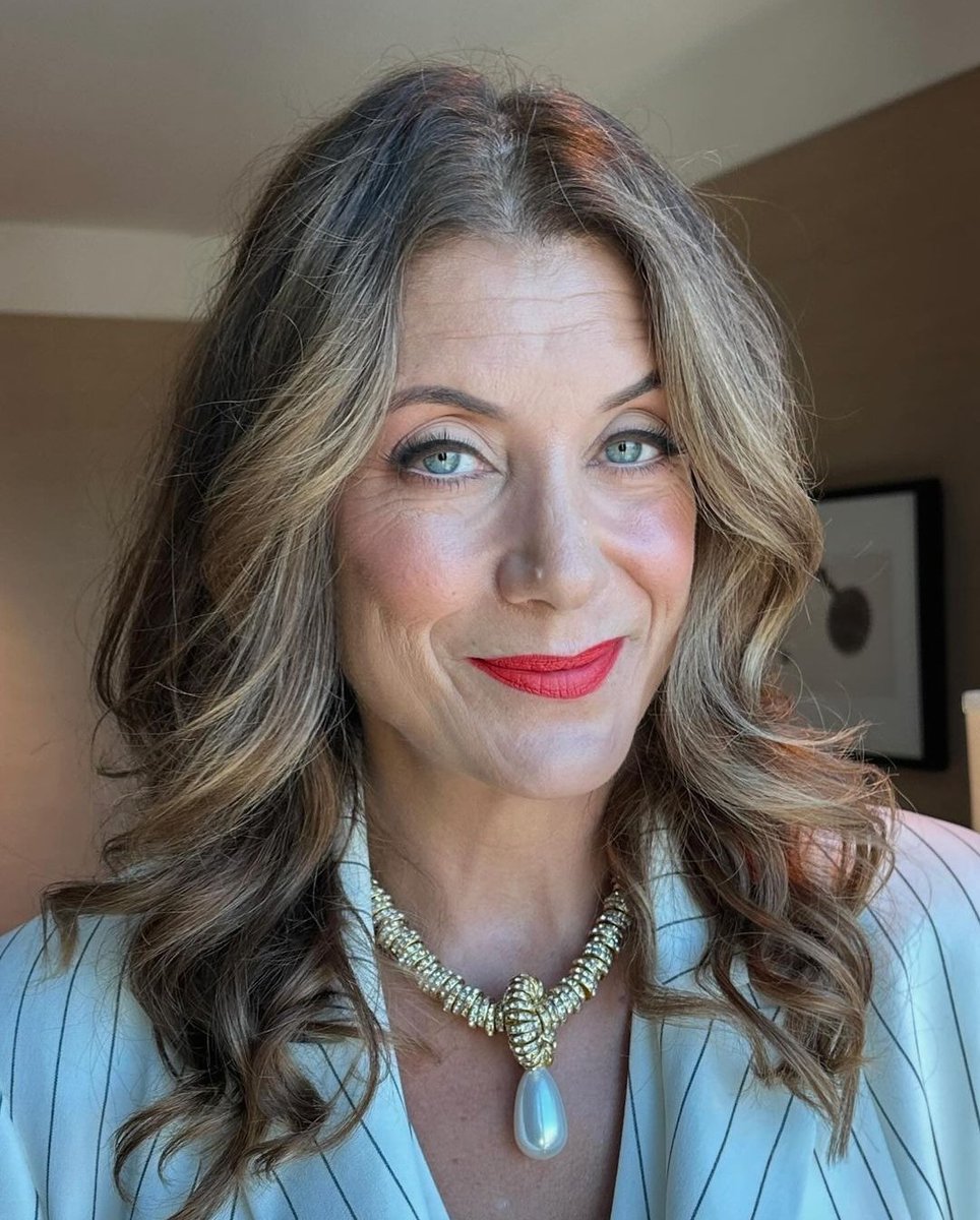 Kate Walsh's beauty is unreal ✨️