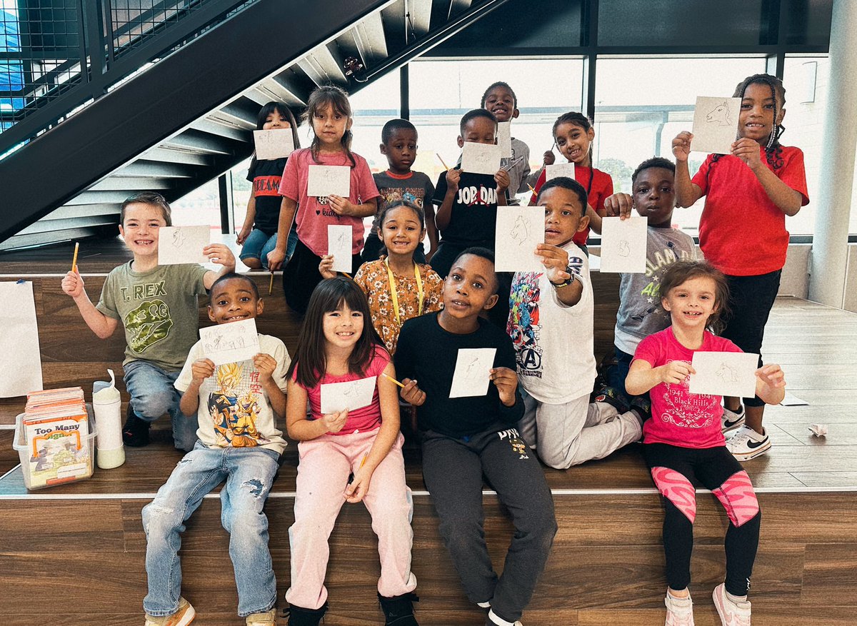JustinPhanCFISD's tweet photo. Today 1st grade got to utilize our learning walls in the hallway and draw a Bronco with me today! We love making a creative environment anywhere in the school! 🩵👨🏻‍🎨@BrosnahanES https://t.co/1gxcBoKSuE