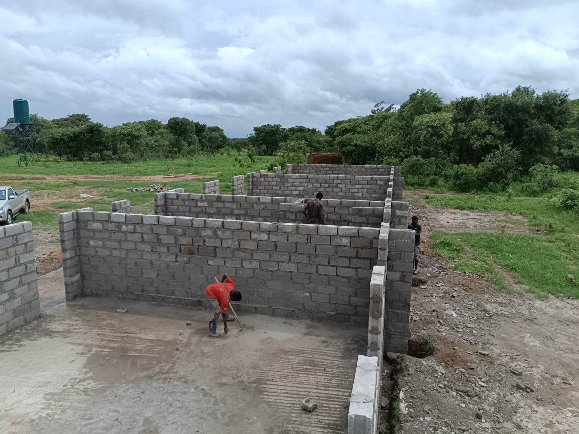 Muziule Community School project is moving along quickly! After breaking ground in December, it’s time for ceiling structure! 
.
.
.
.
#siksha #sikshafoundation #buildabetterfuture #future #educationforall #education #dogood
#goodchange #giveback #begrateful #nonprofit  #hope