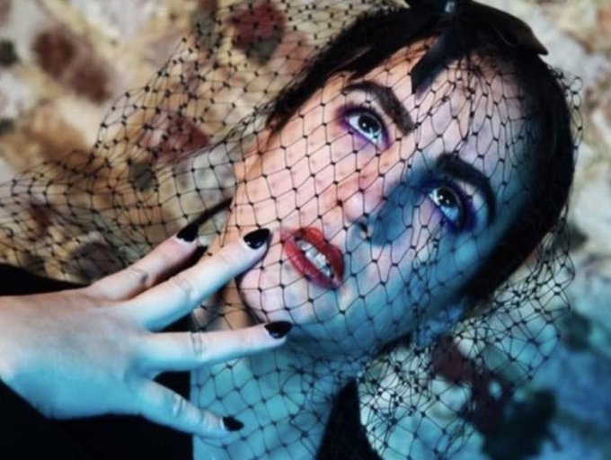 Modeling portfolio has been updated! Images: from 2002 until present day. It&rsquo;s been a while since I&rsquo;ve<a href="/tag/clip"class="tags"><span>#clip</span></a>