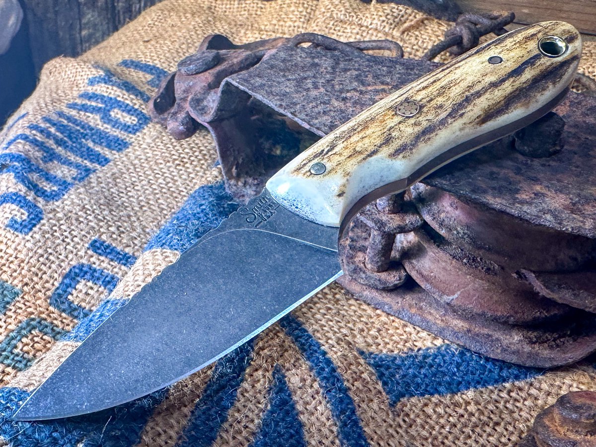 SmithnSonsKnfCo's tweet photo. Custom drop! #damascus #elk #filework #usamade #knife #knives https://t.co/oO5MlepojX