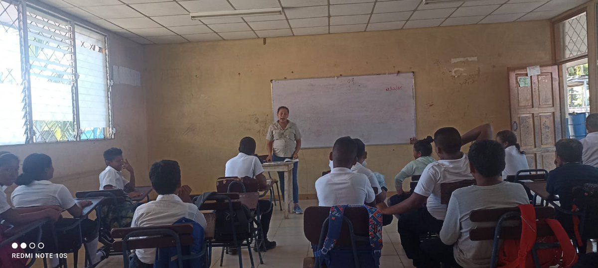 MarenaNicaragua's tweet image. Enfocados en la promoción de valores ambientales, realizamos presentación y charla sobre la vida entrelazada de los humedales y las personas, en celebración al Día Mundial de los Humedales, con estudiantes de secundaria de #INOS, en el municipio de Waspam, Caribe Norte
#Nicaragua