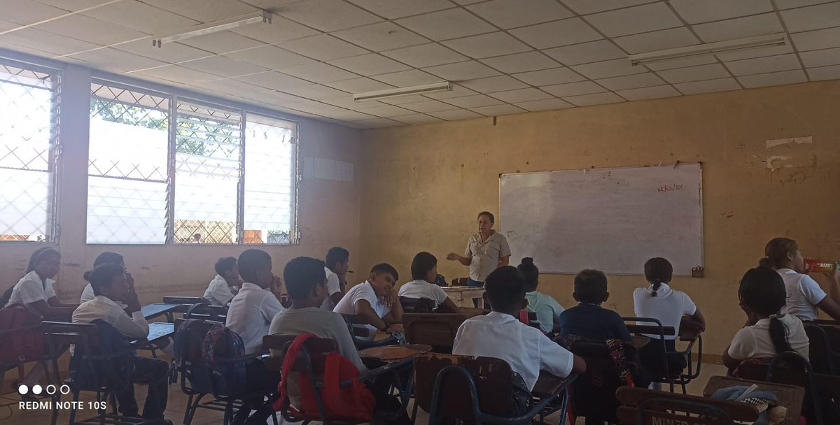 MarenaNicaragua's tweet image. Enfocados en la promoción de valores ambientales, realizamos presentación y charla sobre la vida entrelazada de los humedales y las personas, en celebración al Día Mundial de los Humedales, con estudiantes de secundaria de #INOS, en el municipio de Waspam, Caribe Norte
#Nicaragua