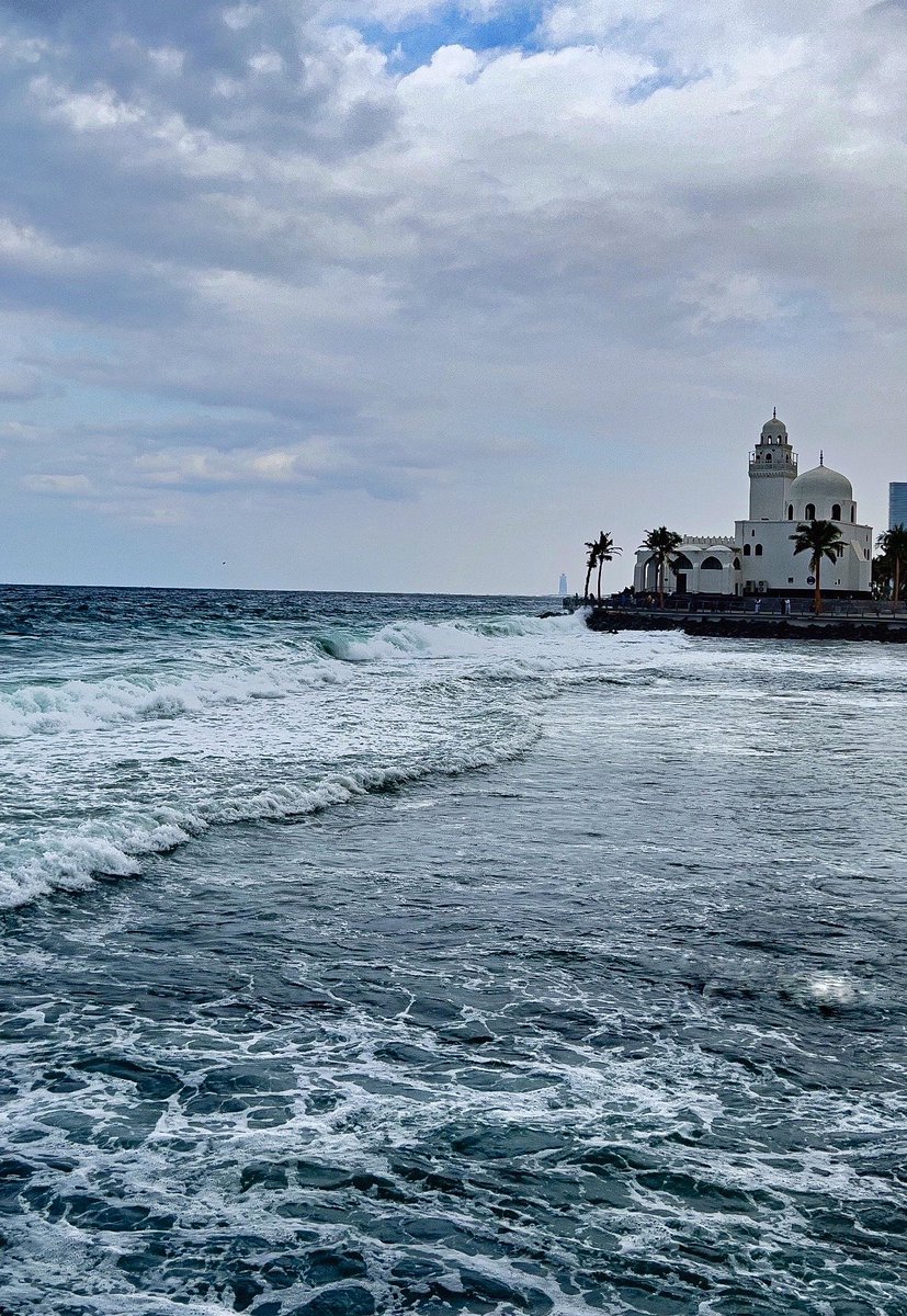 Home is a place full of love and warmth ♥️🌊