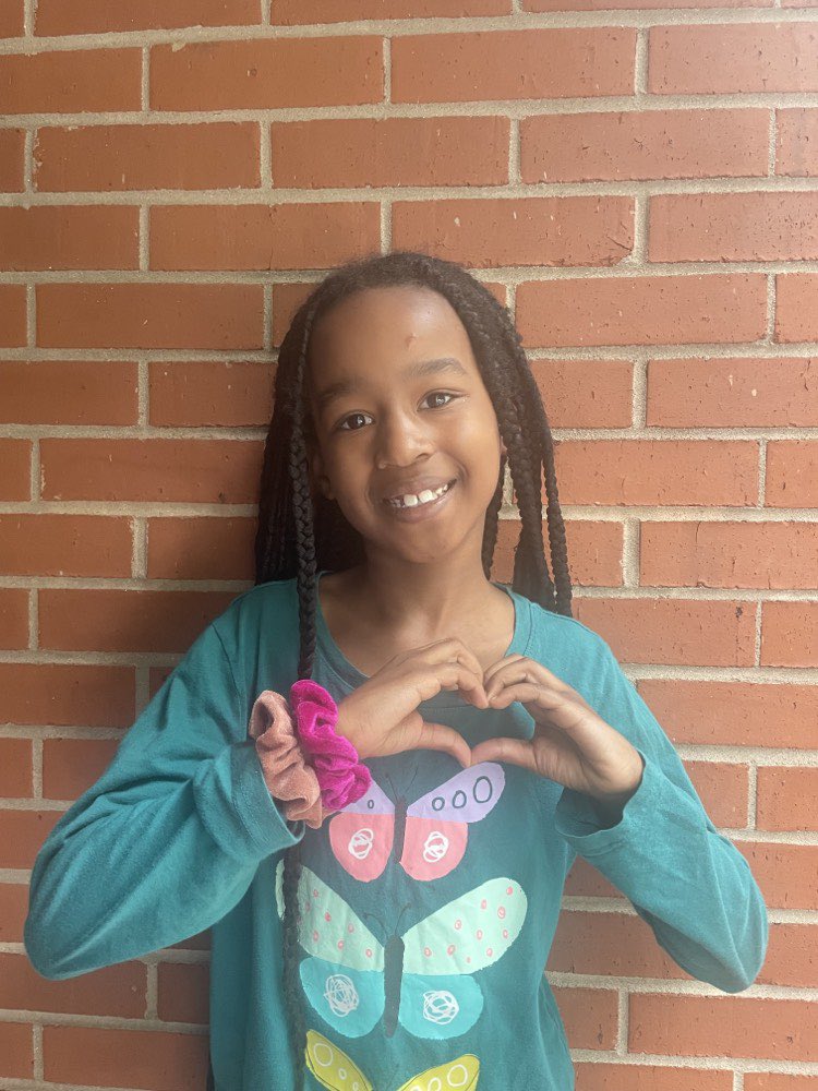 missoneals's tweet image. My heart melted while listening to a few academic and personal goals of one of my students! I love her dreams and how she explained the “why” behind her goals‼️#BeautifulBrain #TaggingExcellence #ParklaneSoars