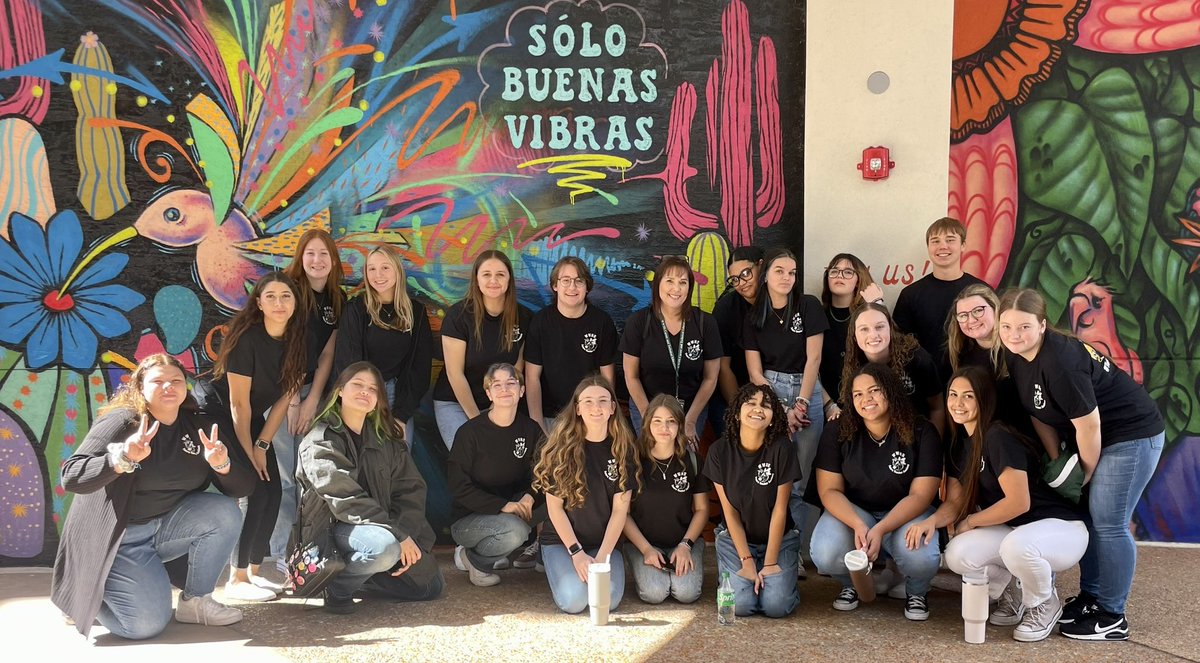 athanasontraci's tweet image. #FFEA2024 @wwhshornets in the house!