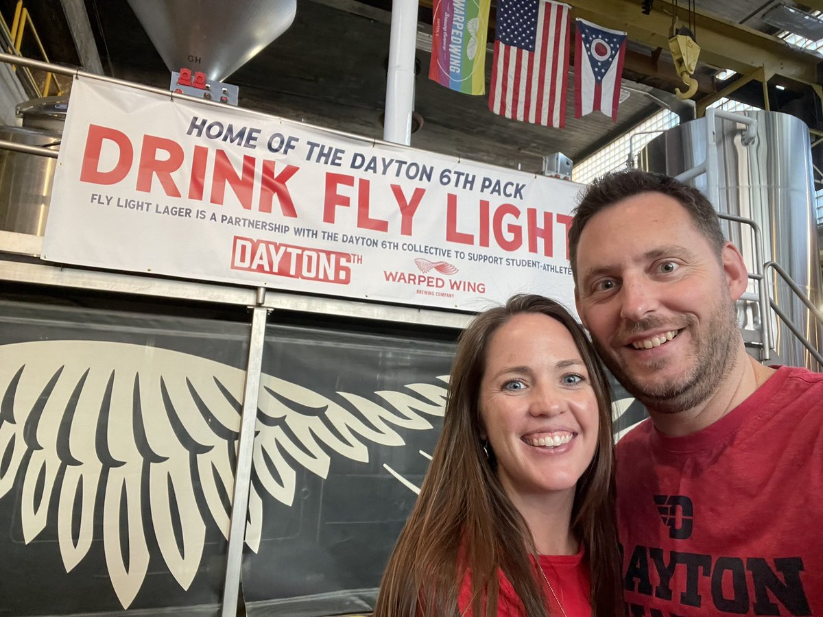 johnny_mac14's tweet photo. Go Dayton! #Dayton6th https://t.co/dcSe5DRITT