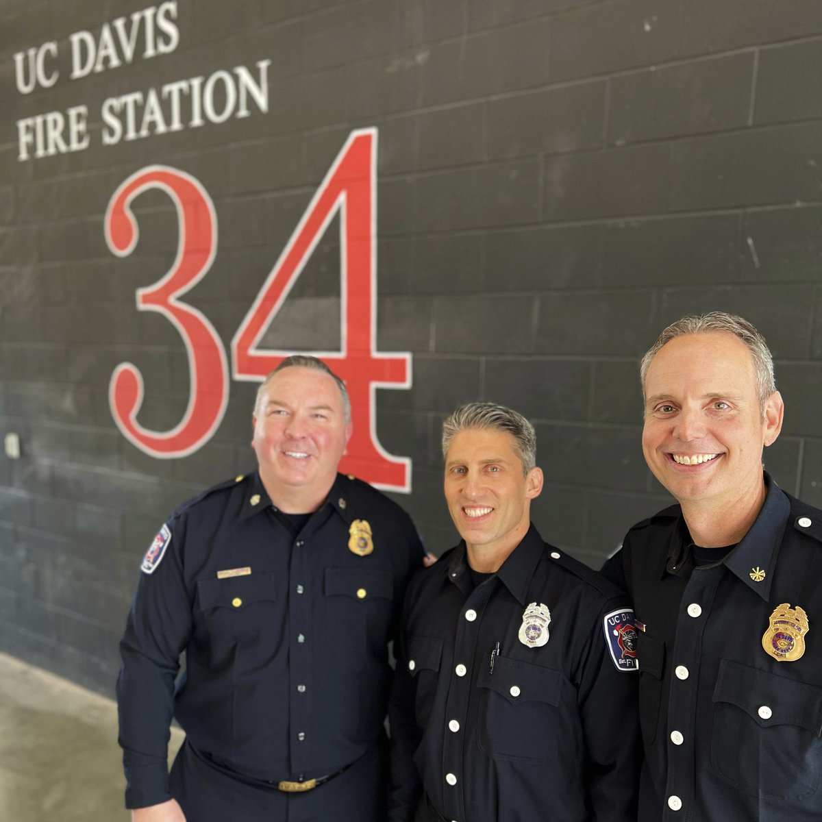 Today, the UC Davis Fire Department held a badge ceremony for our newly recruited firefighter, Matthew Pesenti. 

#UCDFD #UCDavis #AggiePride #CommunityOfEverydayHeroes #UCDavisFire #PulsePoint #FireFighter #EMT #EMTClass #Health34