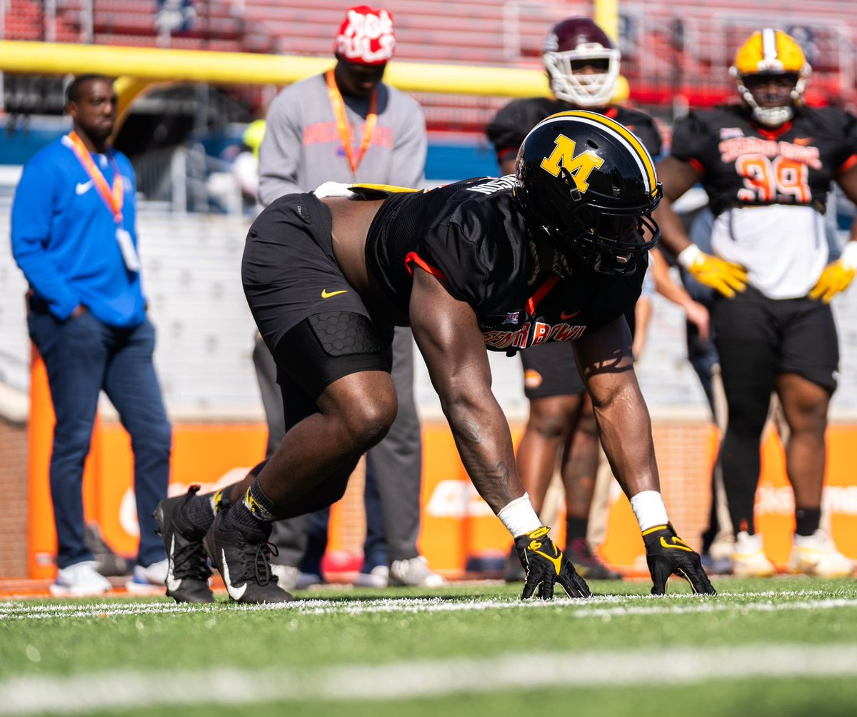 .@Darius6Robinson X @theseniorbowl 

#MIZ | #TheDraftStartsInMobile