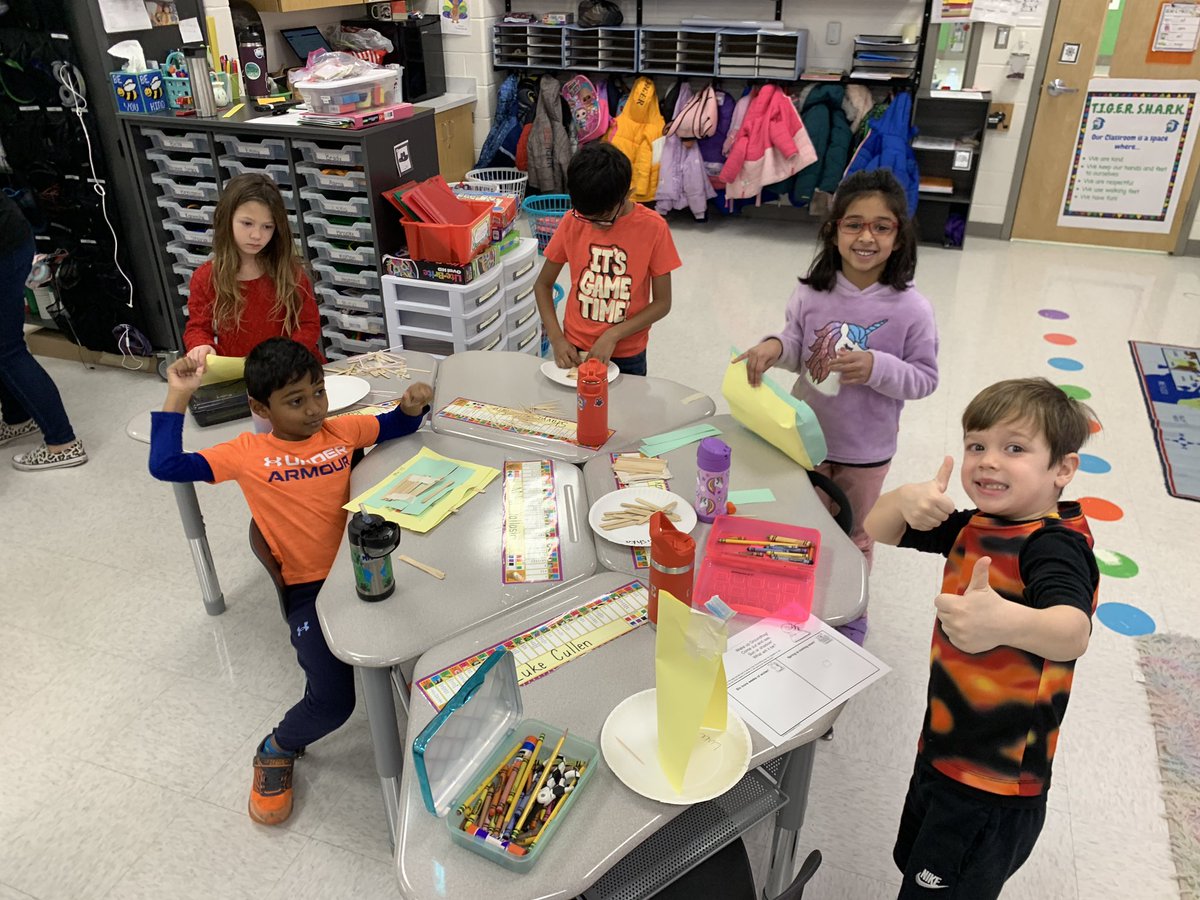 RR_Kindergarten's tweet photo. Incorporating STEM into fairy tales by constructing houses and testing them with our big bad wolf. #teamwolfwins #funinkinder https://t.co/jF7kuh9Og4