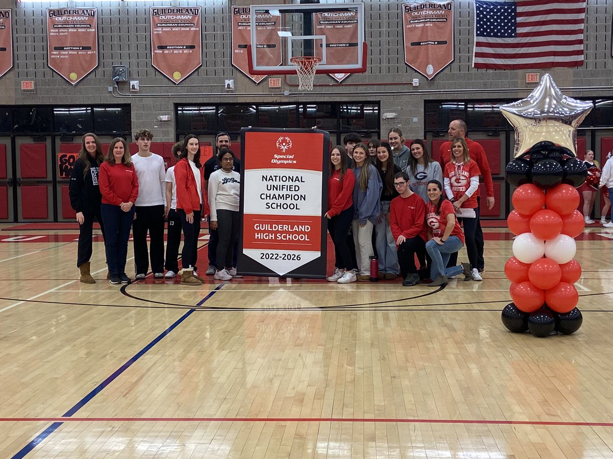 Prior to the Guilderland boys basketball game, Special Olympics of New York unveiled the unified champion banner for being a national unified champion for 2022-2026. @theAEnews @GoDutchAthletix @GHS_unified @SpecOlympicsNY