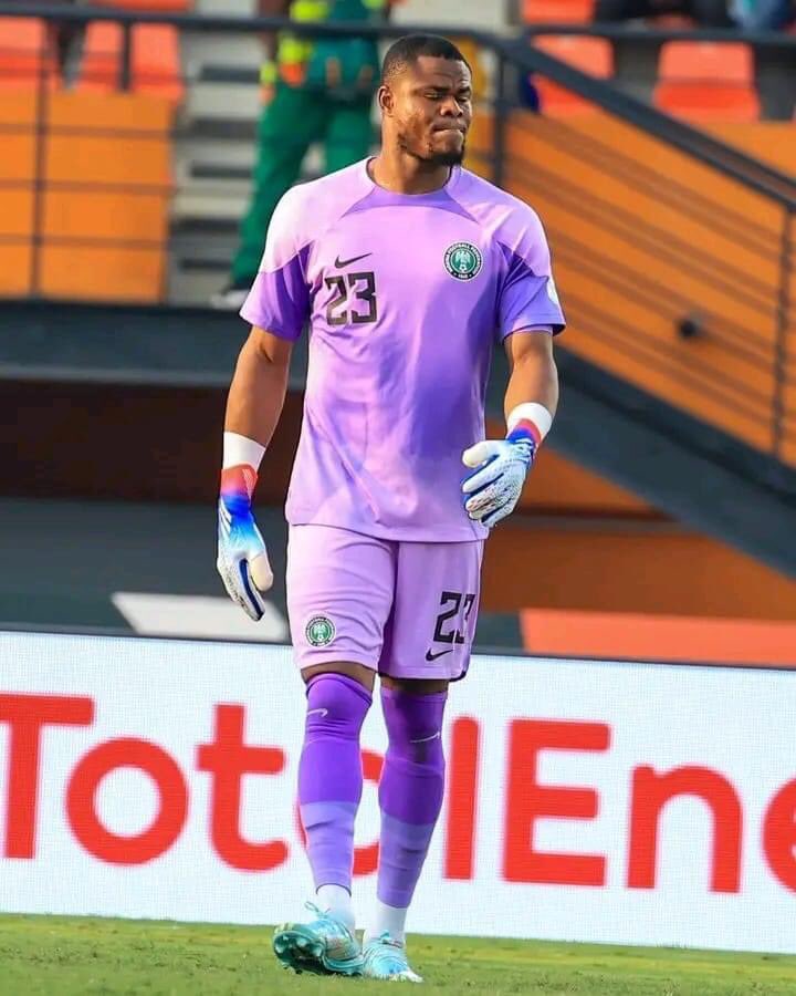 5 matches 4 clean sheets 🧤 , rate Nwabali's performance so far on the scale of 1million. #AFCON2023 #NigeriaVsAngola #Nwabali #Osimhen #viral