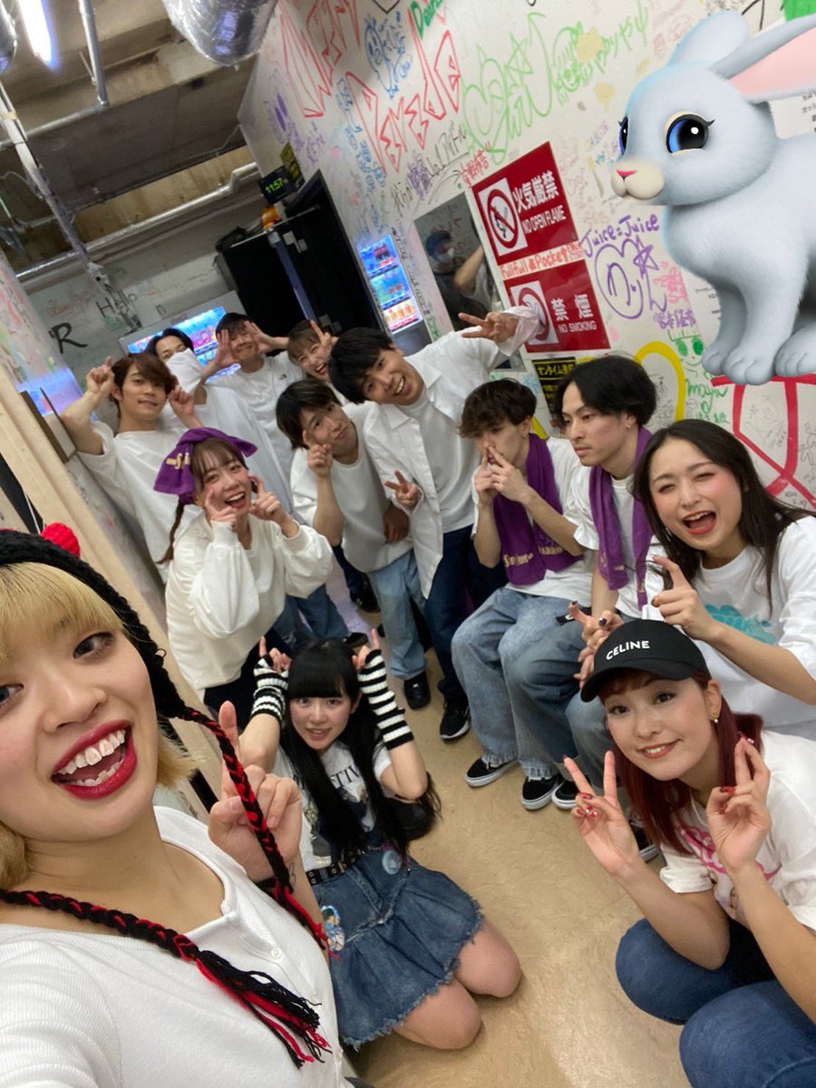 もう２月だなんて信じられない！！
今日はなんだか強火だった１日🔥
そしてみっふぃ新ポジデビュー✨ほんとにほんとにすごい！！
今日もみなさまお疲れ様でした〜❣️