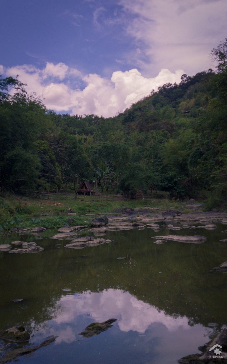 up_optics's tweet photo. SATURDAY SHOWCASE DAY! 💫

Check out the works of this week’s featured Trizsa Ty from Batch P1X9L, and the Programs and Events Committee! Her expertises as a photographer are Landscape and Cinematic 📸

#SaturdayShowcase 🖼️
#WeClickWeDevelop https://t.co/eeaxDdnp9h