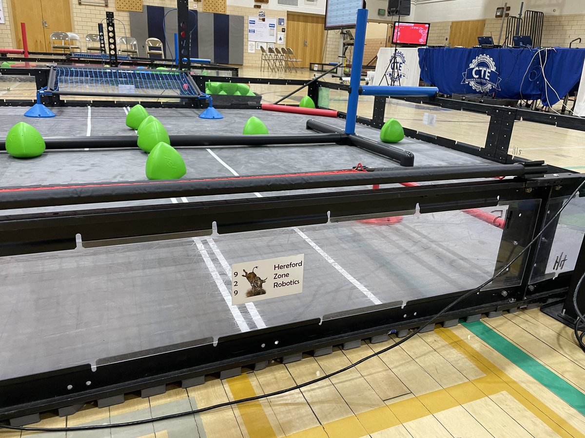 hzr929's tweet image. It’s the CTE BCPS robotics event tomorrow, Sat. Feb 3rd #CTEMonth  We are ready!  Proud of HZR students &amp;amp; parents as well as Dulaney HS support. We appreciate the CTE office staff enthusiasm &amp;amp; teamwork year round. 5 HZR teams in action tomorrow at Parkville MS. Go Bulls! #VexV5